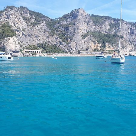 Appartamento Le 3B - Finalpia Finale Ligure Esterno foto